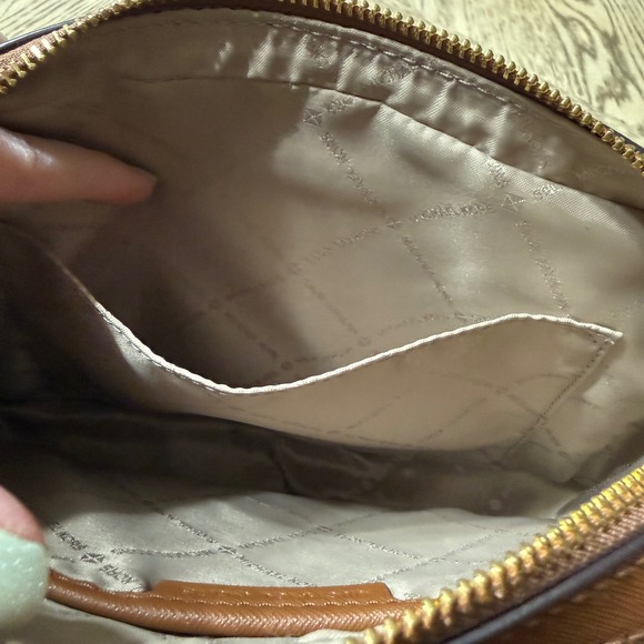 Kate Spade New York Pink Pebbled Leather Wristlet Pouch Coin Card Holder - Picture 16 of 16